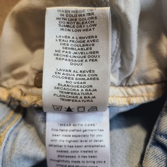 Good American Good Classic Distressed High-Rise Slim Jeans - Picture 7 of 8